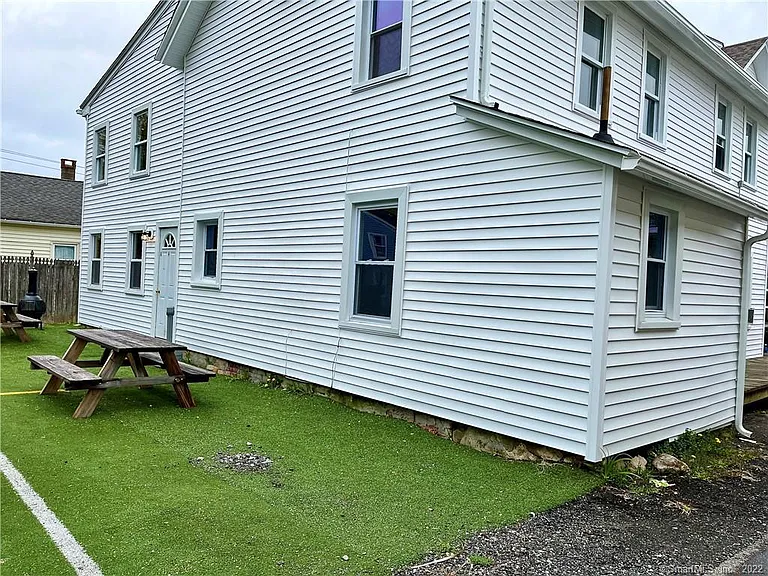 83 Lebanon Ave #3 — Photo 21