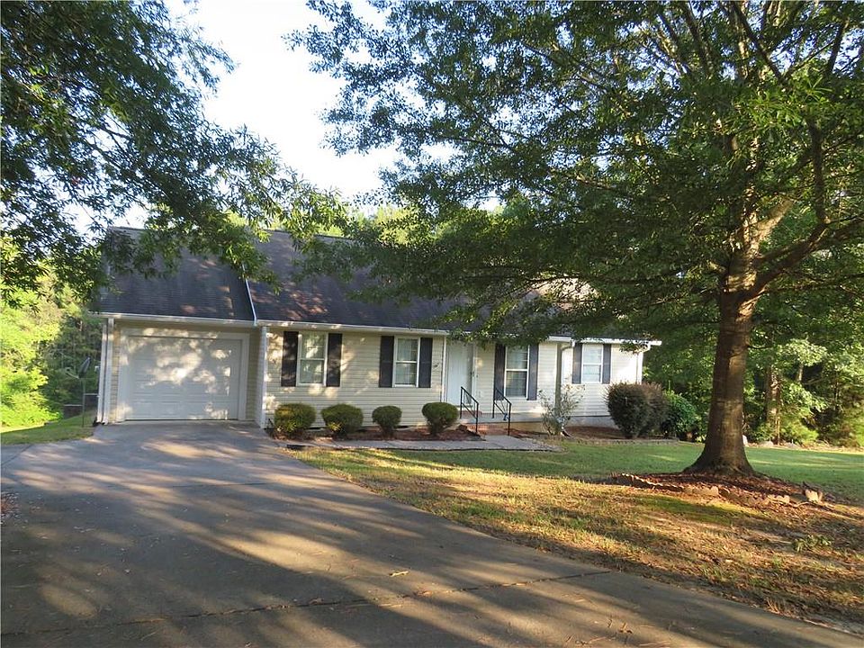 1st image of 573 Dry Creek Rd