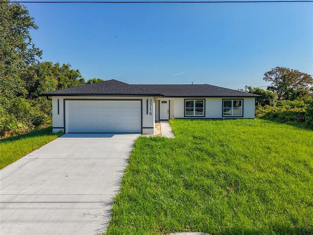 3 bed, 2.0 bath, 1600 sqft, $2,300 — Photo 1