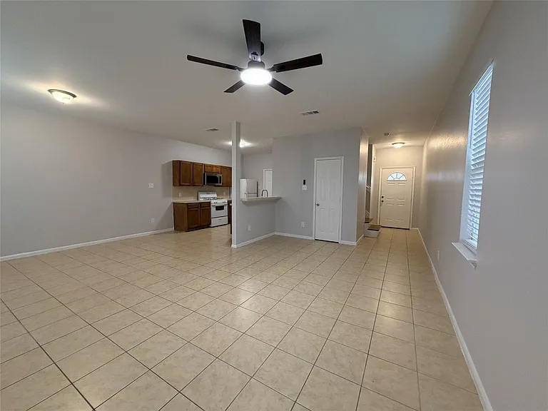 6407 Waldron Dr #A — Photo 4