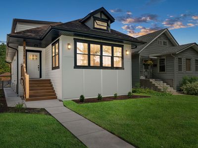 5026 W Windsor Ave, Chicago, IL, 60630