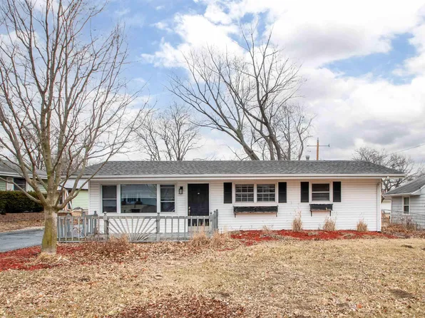 5502 N Hamilton Rd, Peoria, IL 61614