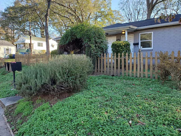 1287 Wylie St SE — Photo 2