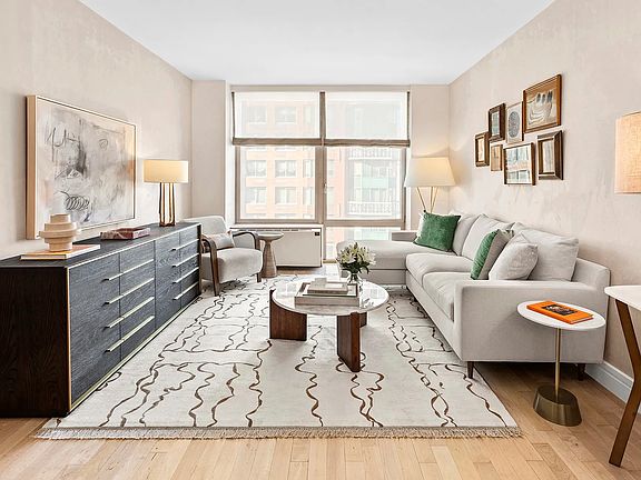 2nd image of 212 W 72nd St #11F