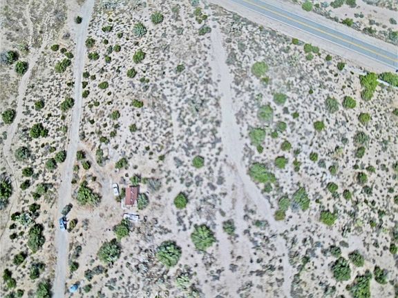 2nd image of 13138 Fort Tejon Rd