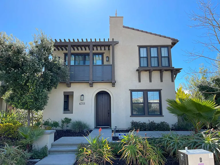6701 Solterra Vista Pkwy — Photo 1