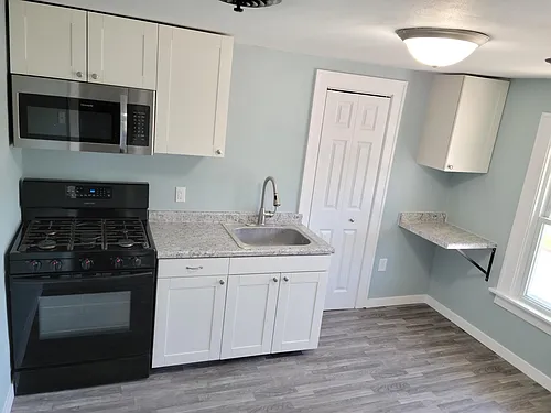 2023 Miami St #C Photo 1