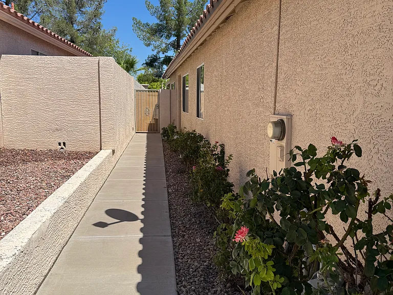 2108 Sunset Vista Ave — Photo 21