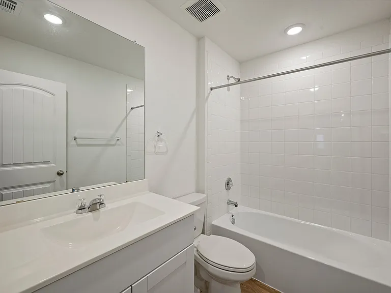 313 Cottonmouth Ln — Photo 18