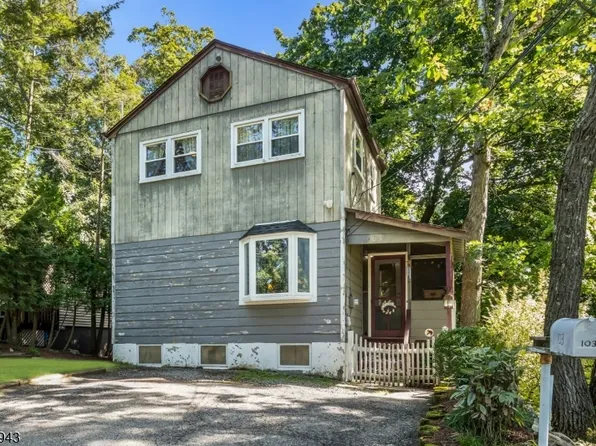 103 Vermont Trl, Hopatcong Boro, NJ 07843