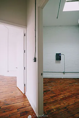 Rented by City Connections Realty | media 28