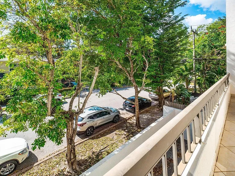 1520 Salzedo St #F — Photo 14