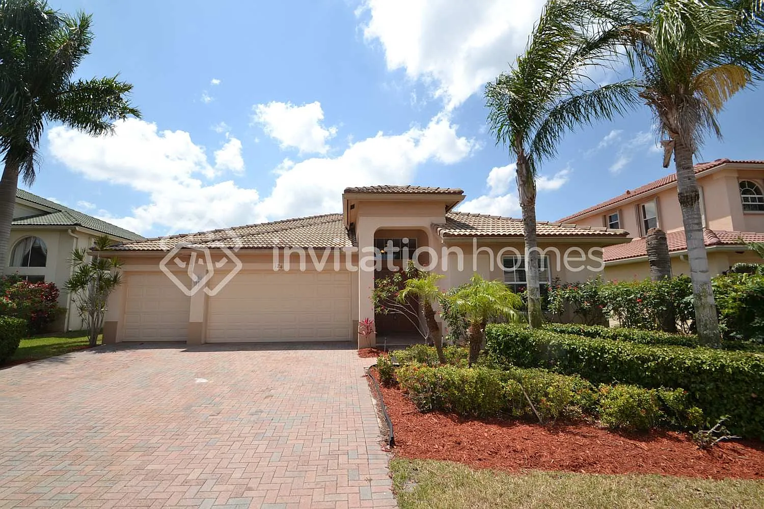 124 Tuscany Dr Royal Palm Beach, FL 33411 — Photo 1