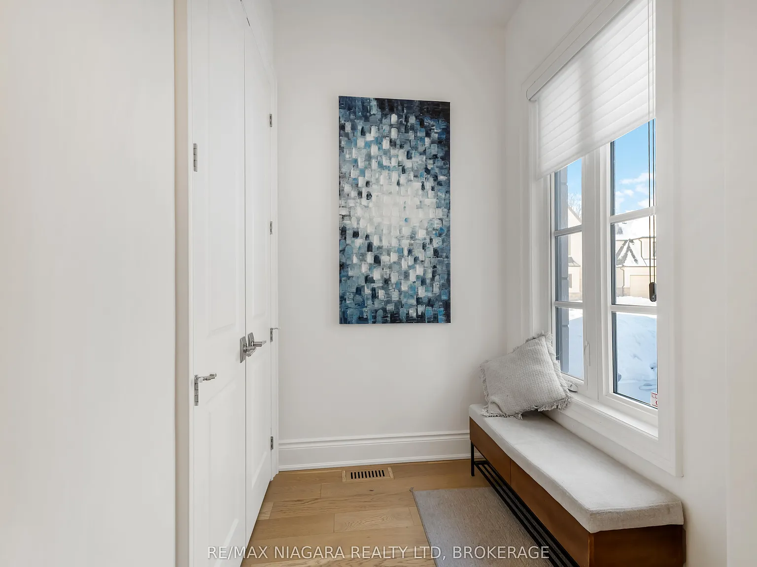 2 bed, $3,500 — Photo 4