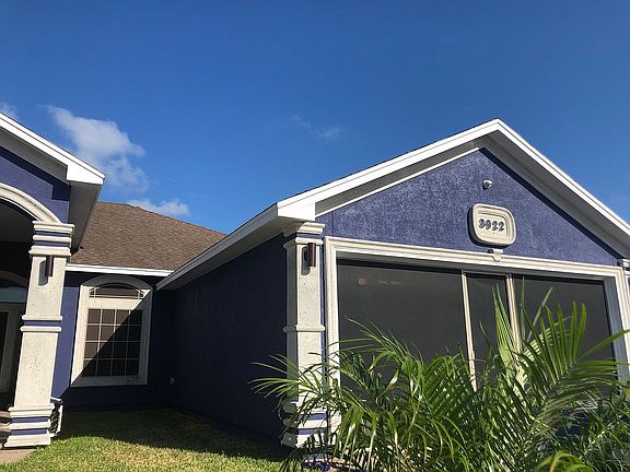 Custom Retractable Screen