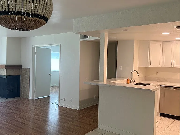 234 E Fern Ave #106 — Photo 7