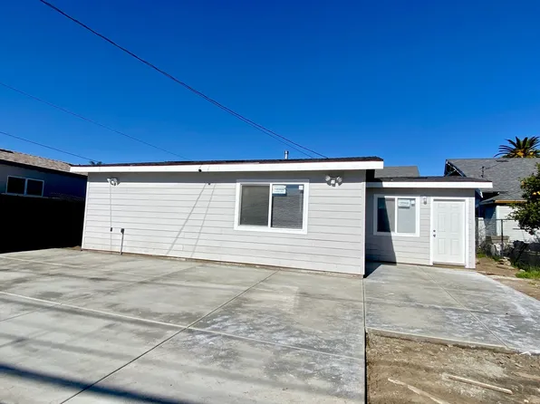 748 Hawthorne Pl, Pomona, CA 91767