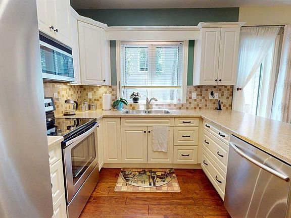 5th image of 7001 W 52nd St #4