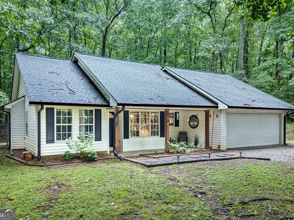 160 W Fork Dr, Newnan, GA 30263