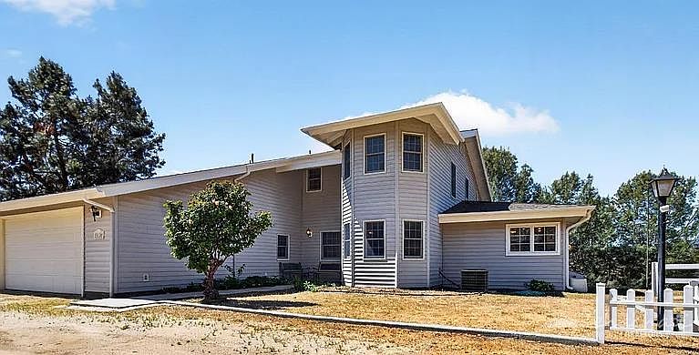 1st image of 15185 Rancheria Creek Rd