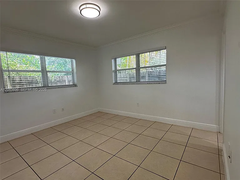 2536 Van Buren St #5A — Photo 24