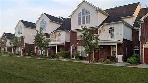 8401 Towne Center Cir S #5-60