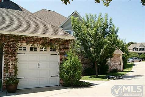 2nd image of 605 Hudnall Ct