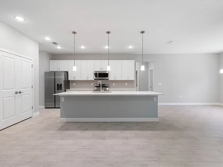 13 SW 34th Pl — Photo 11