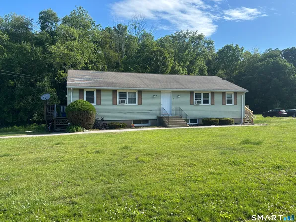 3 White Oak Rd #A, Mansfield, CT 06268