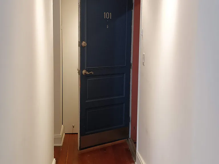 919 N Pennsylvania St #101 — Photo 10