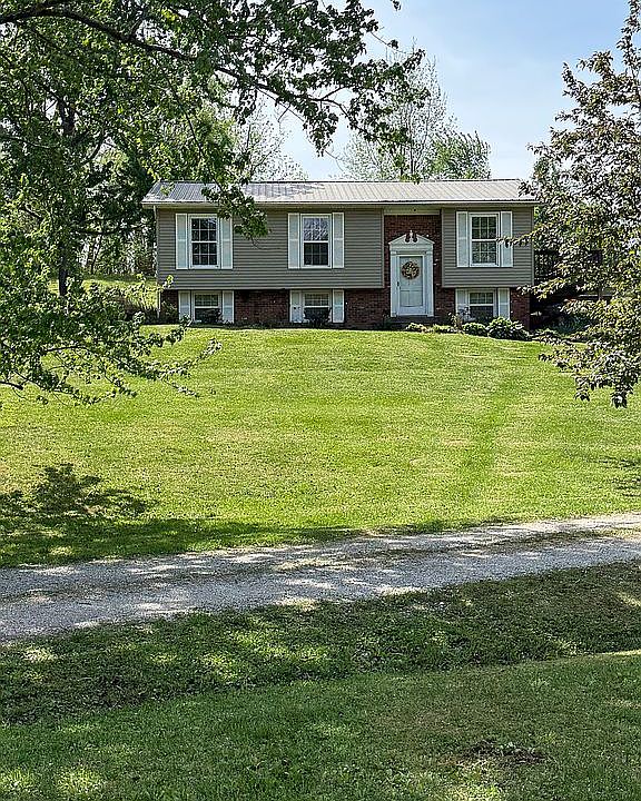 1st image of 1110 Oak Hill Dr