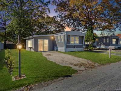 40 Buttercup Dr, Bohemia, NY, 11716