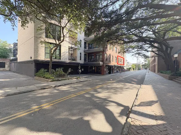 21 George St APT 102, Charleston, SC 29401