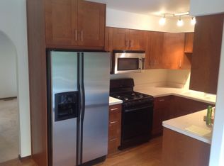 4388 Will Carleton Rd APT A, Flat Rock, MI 48134