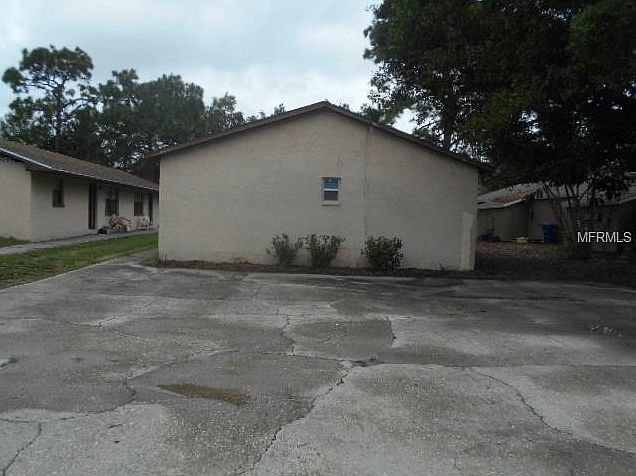 1st image of 5809 Crestmont St