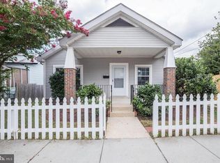 1014 44th St NE, Washington, DC 20019