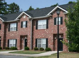 2425 Summerlin Rdg, Winston Salem, NC 27103