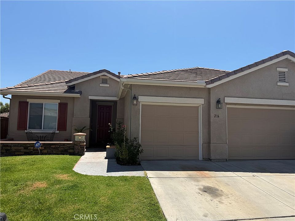 1st image of 216 La Amistad Way