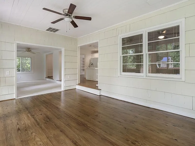 2151 Radcliffe Dr NW — Photo 28
