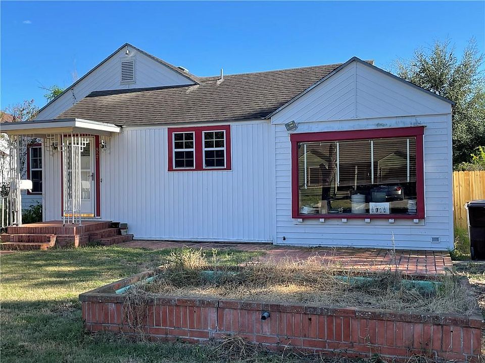 1st image of 827 W Alice Ave