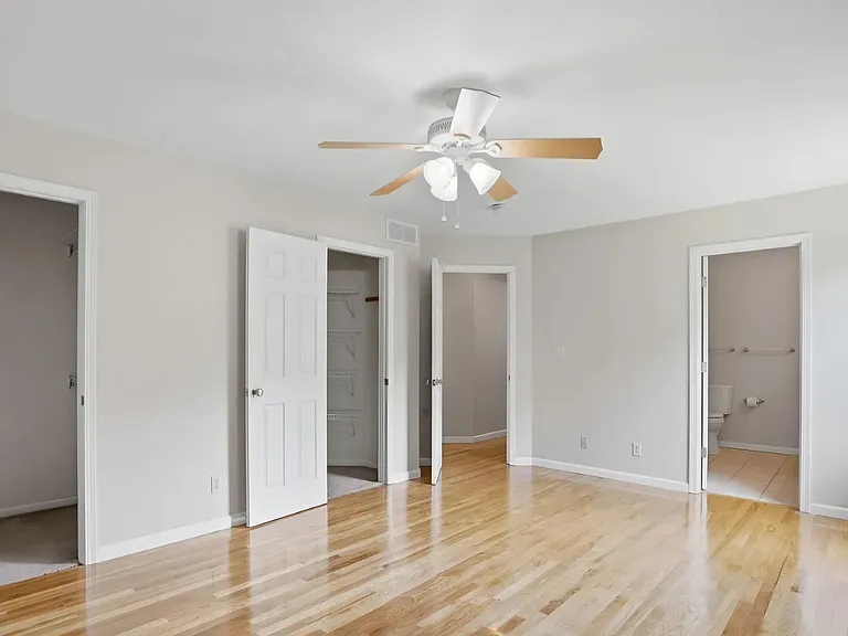 5512 Hunley Ct — Photo 20