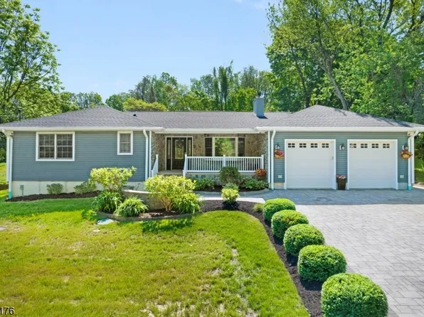 55 Mooney Rd, Roxbury Twp., NJ 07852