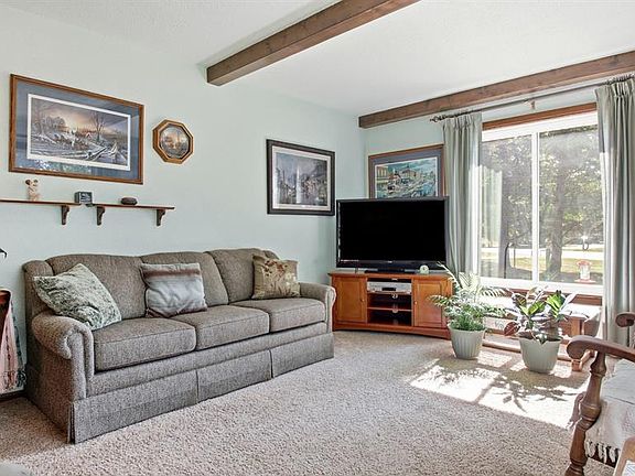 5th image of 1104 W Winter Avenue