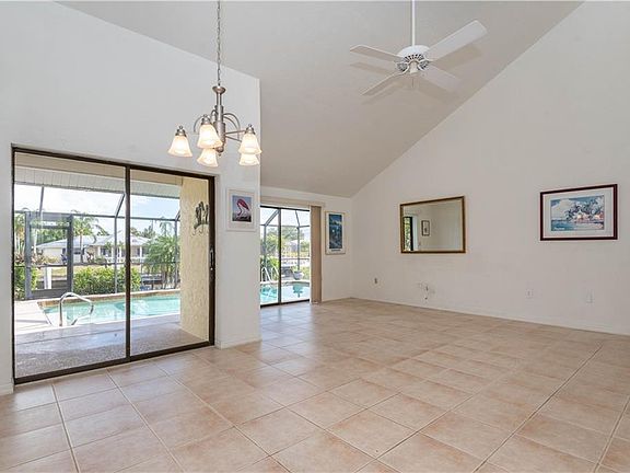 4th image of 130 Hibiscus Dr