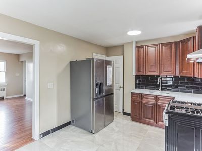 7618 251st St, Jamaica, NY, 11426