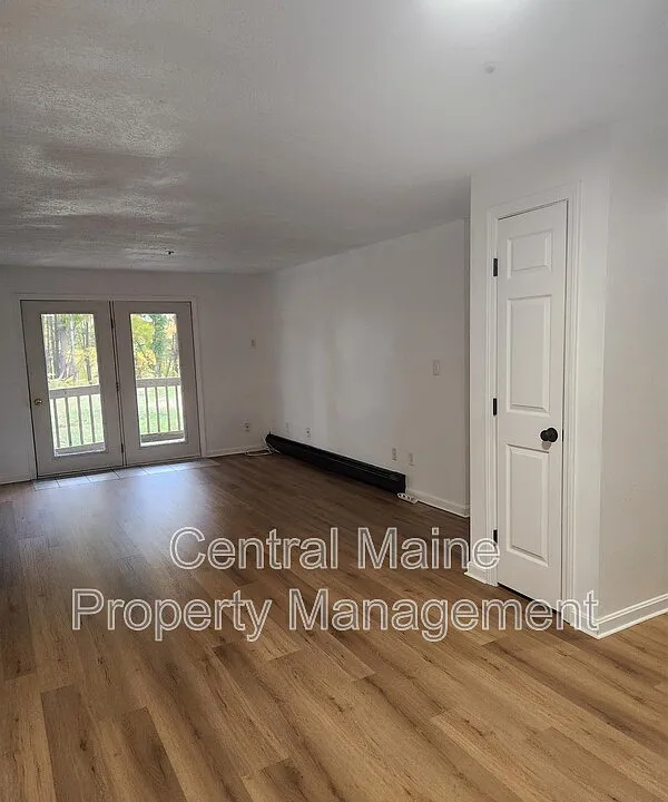 39 Northern Avenue Hts #8