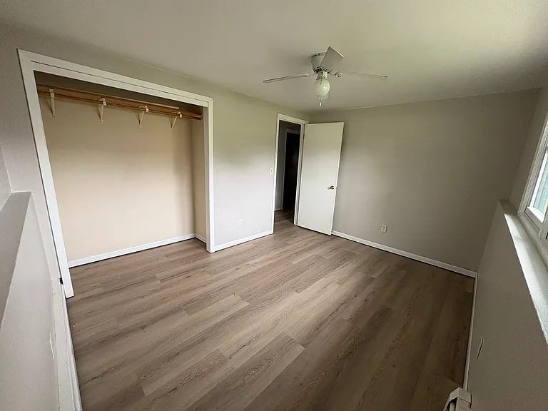 1511 S Point Rd — Photo 19