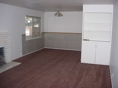 2nd image of 820 Tahoe Keys Blvd