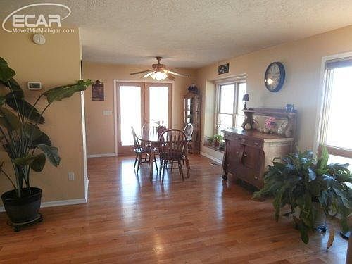 4th image of 614 Camrose Ct