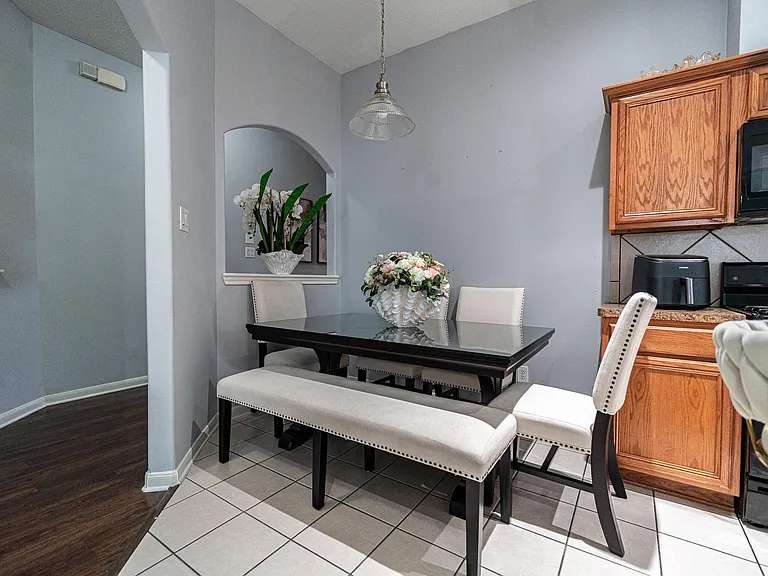 10306 Gerlach St — Photo 13